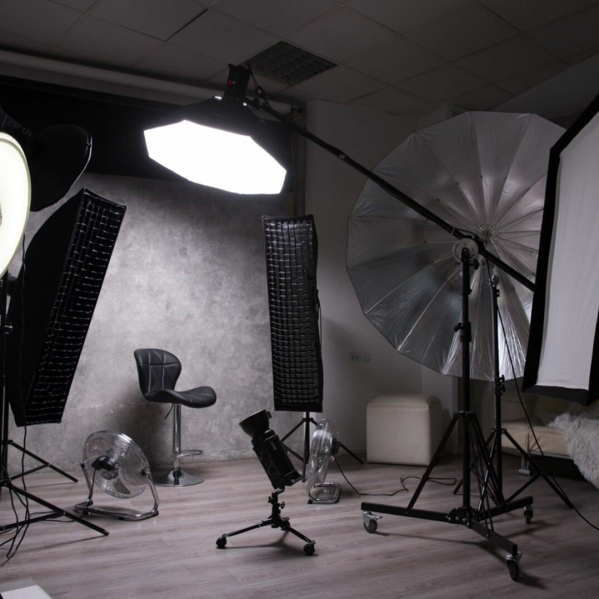 The Benefits of Renting a Photo Studio for Your Next Shoot - Rent a ...