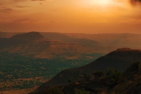 Documenting Your Travels: Creating a Visual Story with Photographs